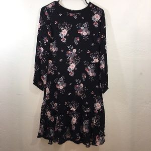 Loft Women's Black & Peach Floral Dress Size 4